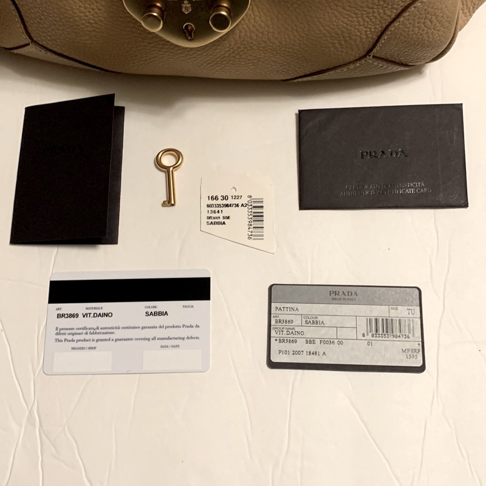 AUTHENTIC PRADA  VIT. DAINO PATTINA LEATHER HANDBAG KEY LOCK WITH DUSTBAG - Picture 8 of 16